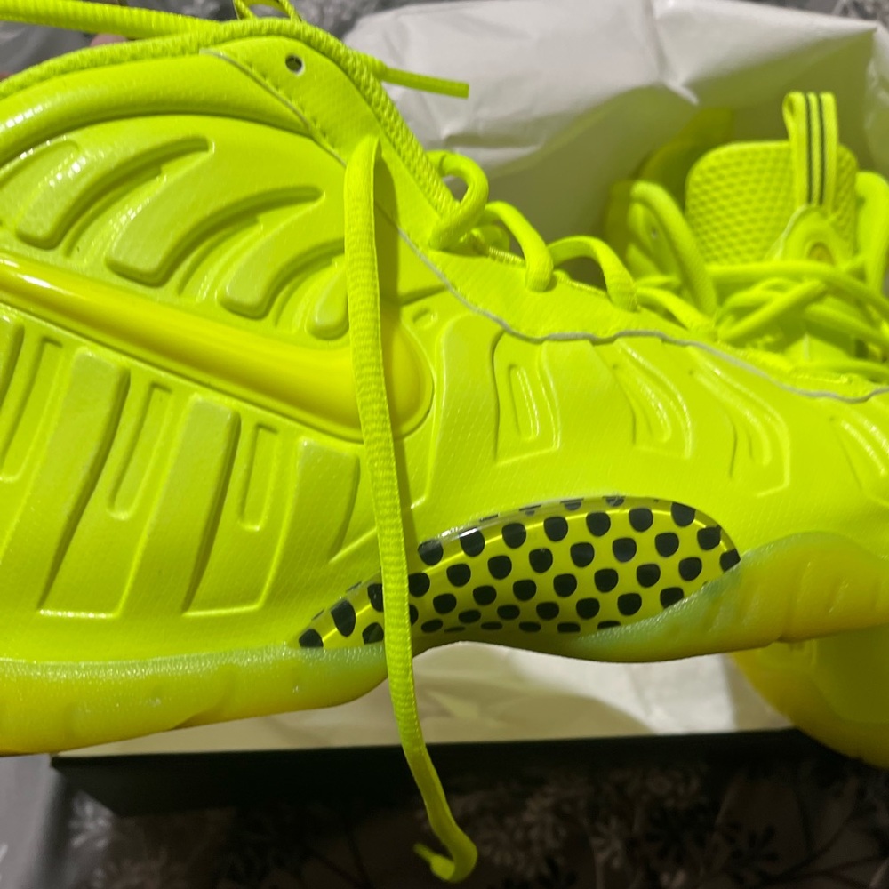Nike Neon Yellow foam Sneakers